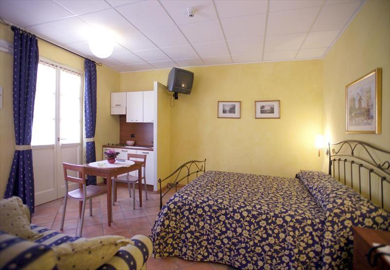 Albergo Badellino Bra Eksteriør billede